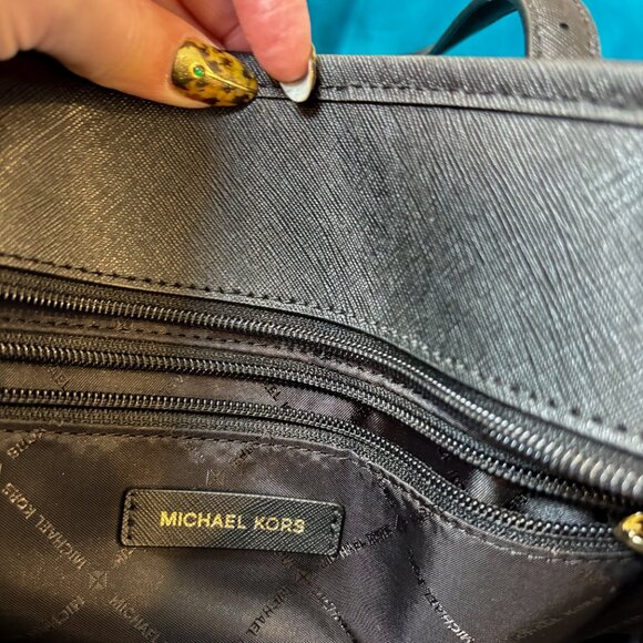 MICHAEL KORS Jet Set Travel Small Saffiano Top Zip Tote - Black & Gold - NWOT - Picture 5 of 6